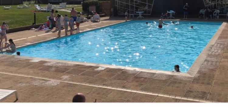 Bertie-By-The-Sea At Hoburne Naish Hotel Highcliffe Bagian luar foto